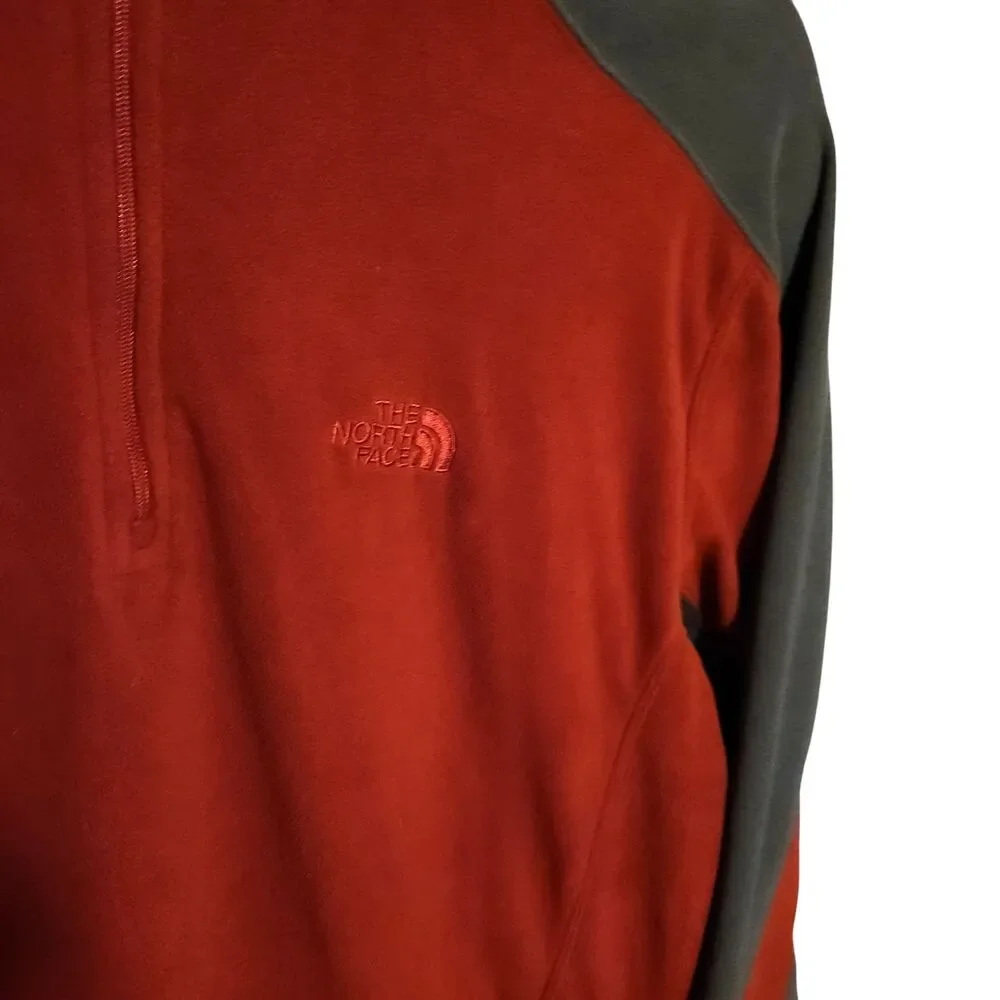 The North Face 1/4 Zip Fleece Top Lightweight Red w/ Gray Mens Size Medium